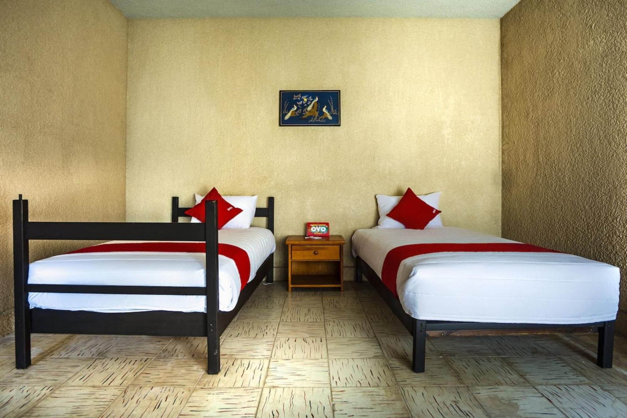 Oyo Hotel Oasis, Matehuala Exterior photo